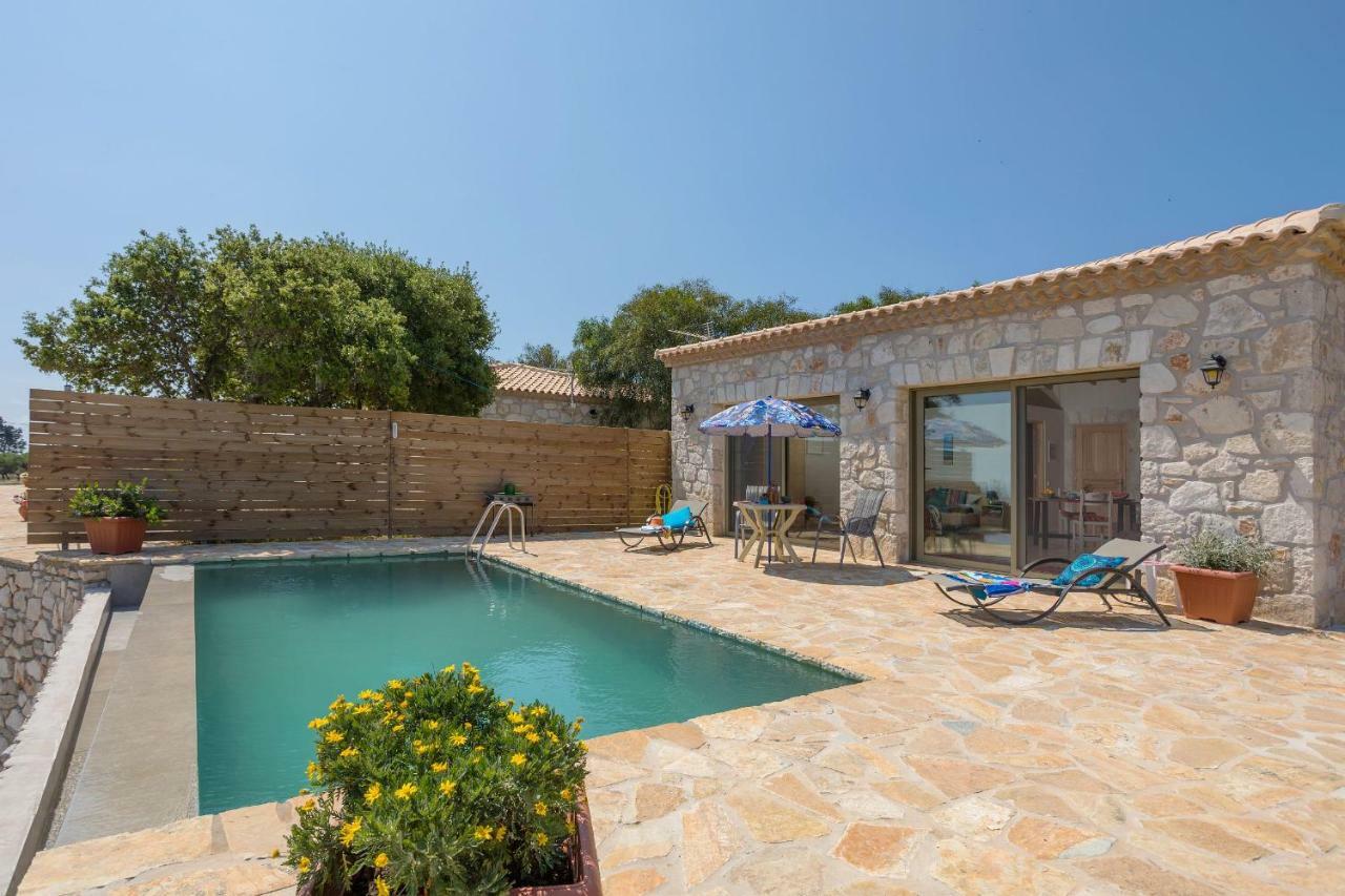 David'S Villas - Private Pool & Scenic Surroundings Vasilikí 外观 照片